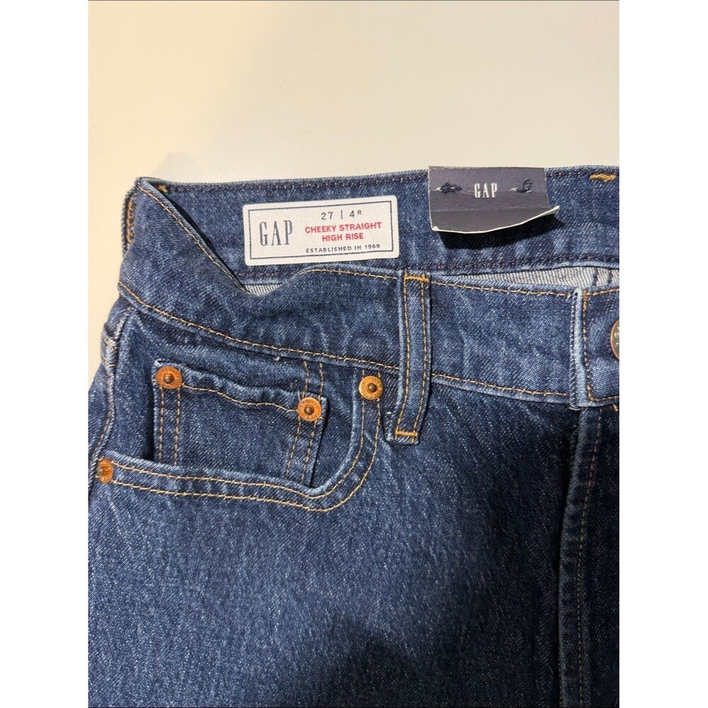 NWT GAP Women’s Dark Indigo Blue Cheeky Straight High Rise in Size 27 | 4 - Picture 5 of 7